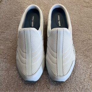 Easy Spirit Women’s Traveltime Slip-On Walking Shoes